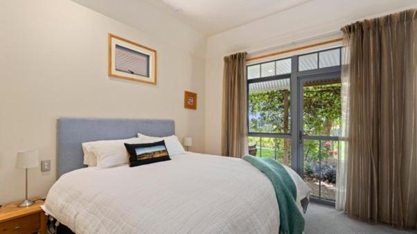 Hawkdun Rise Vineyard & Accommodation Alexandra Luaran gambar