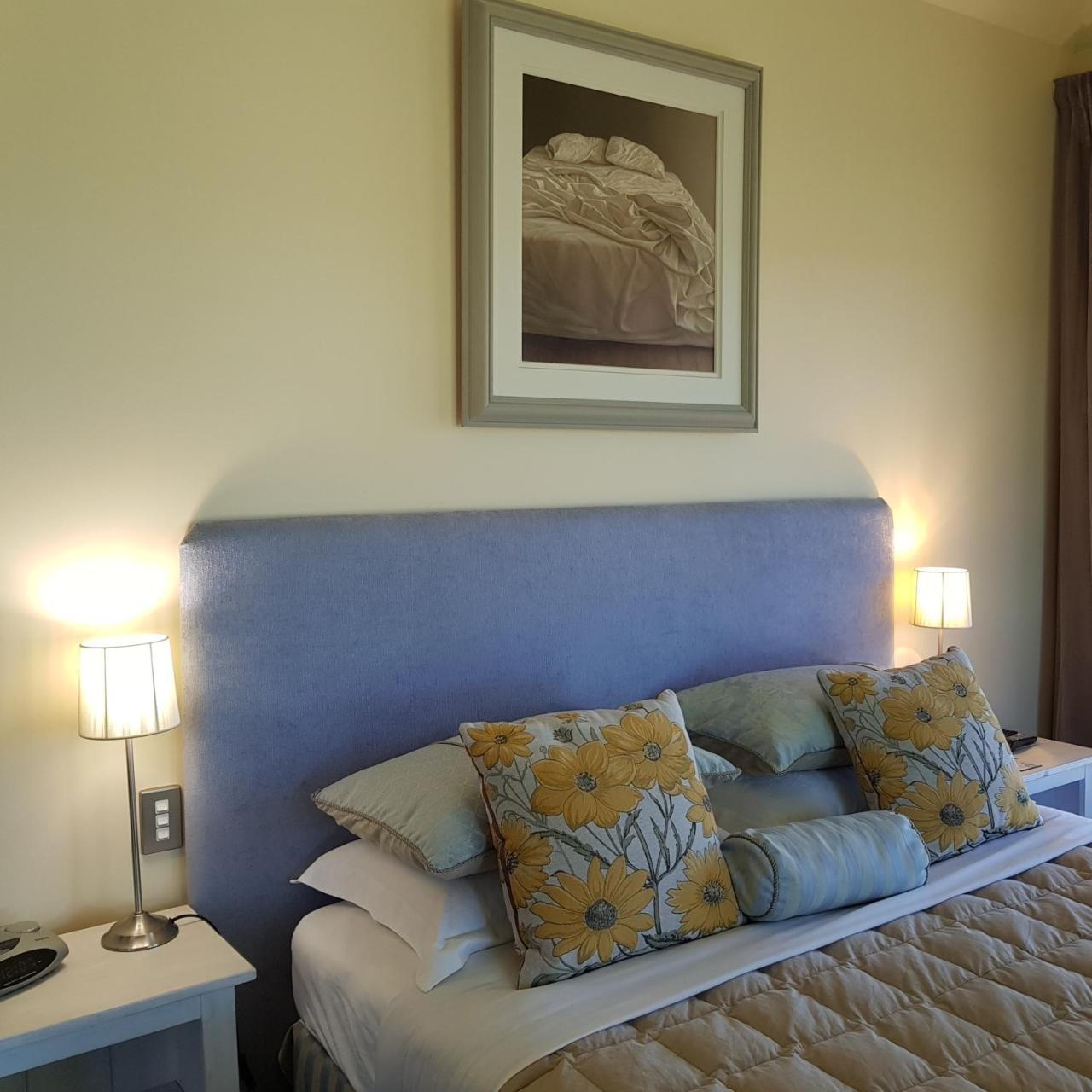 Hawkdun Rise Vineyard & Accommodation Alexandra Luaran gambar
